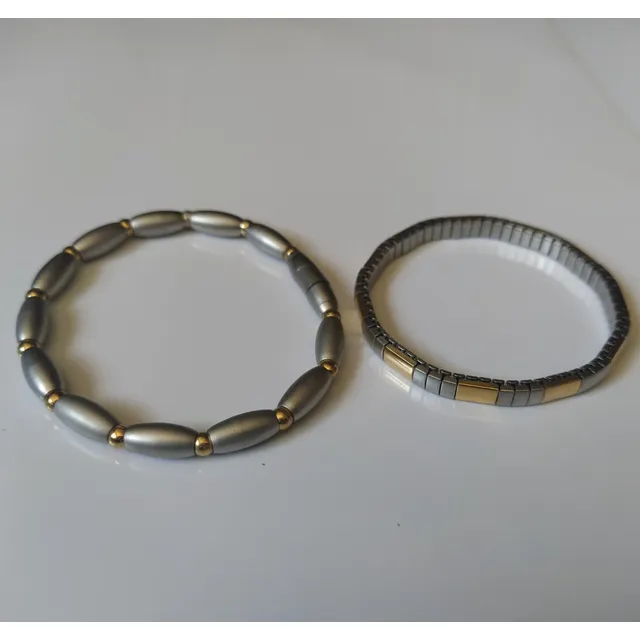 Pulseras De Bisutería Plateado Con Dorado Unisex, X2 Usadas