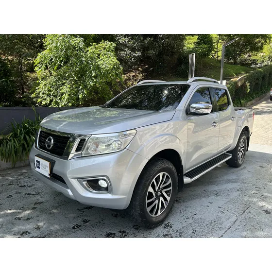 Nissan Np300 Frontier 2.5 Le