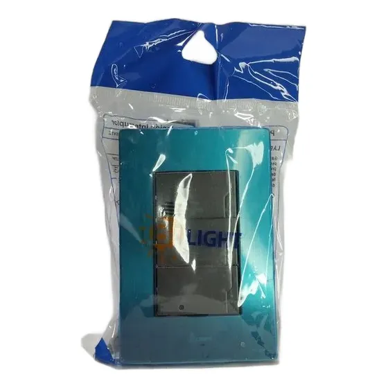 Interruptor Triple Plateado Bj Light