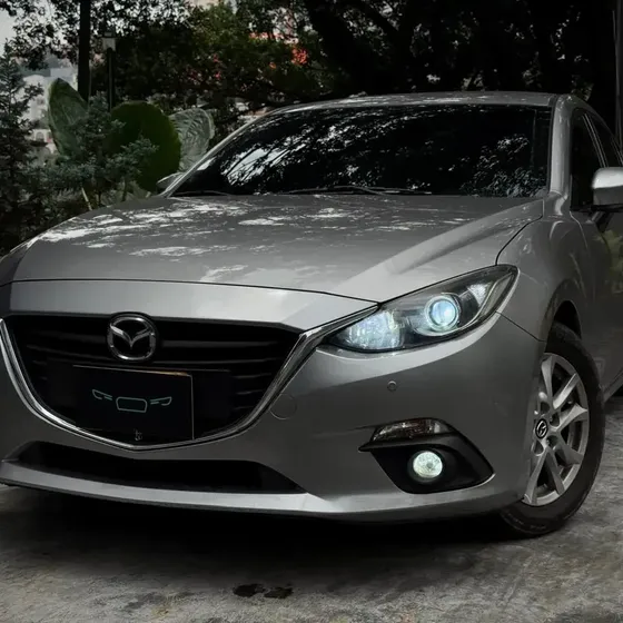 Mazda 3 2015 2.0 Touring