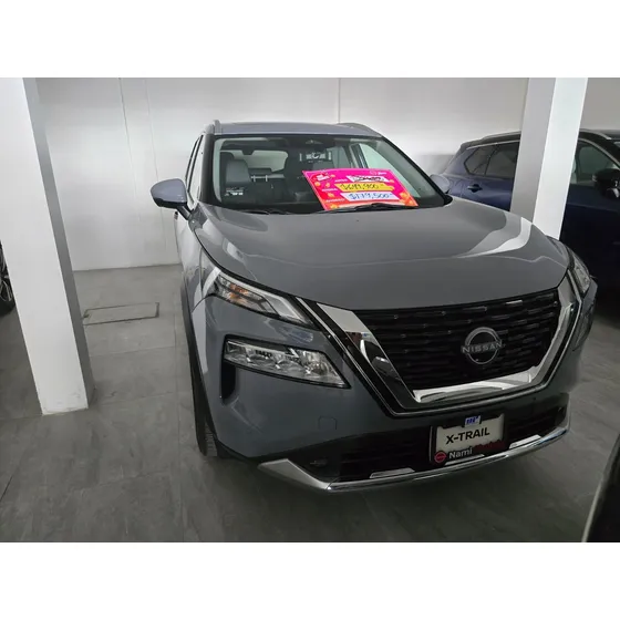 Nissan X-trail 2.5 Platinum Plus 3 Row Cvt