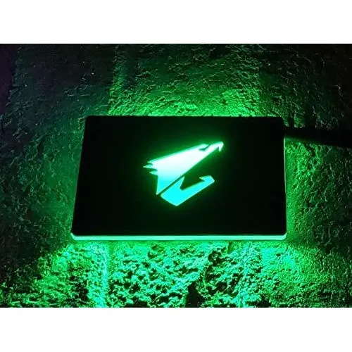 Cubierta Para Disco Duro Hdd Ssd Gigabyte Aorus Rgb Logo