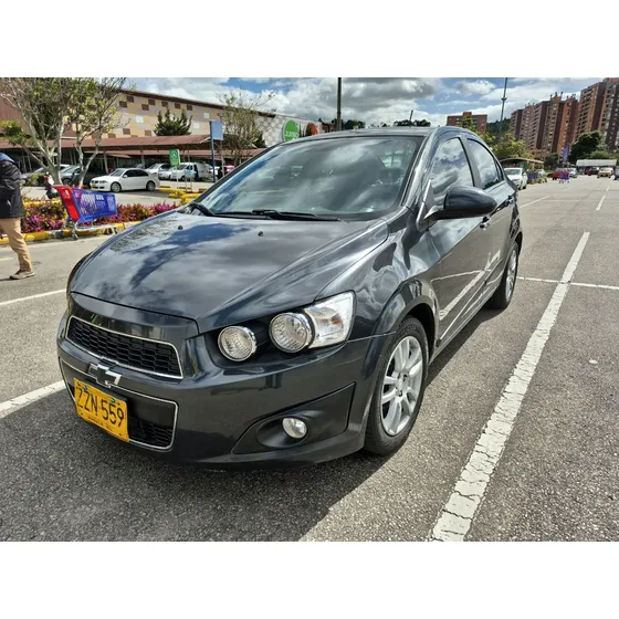 Chevrolet Sonic 1.6 Lt 4 P
