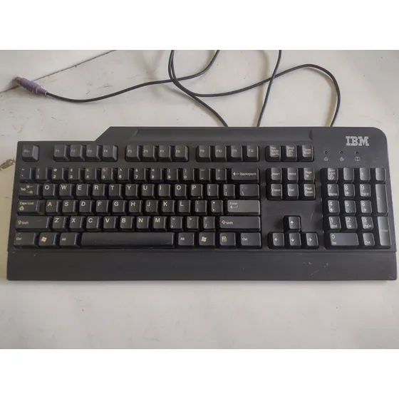 Teclado Ibm Sk 8820 6 Pino Retro Decoração Pc Antigo