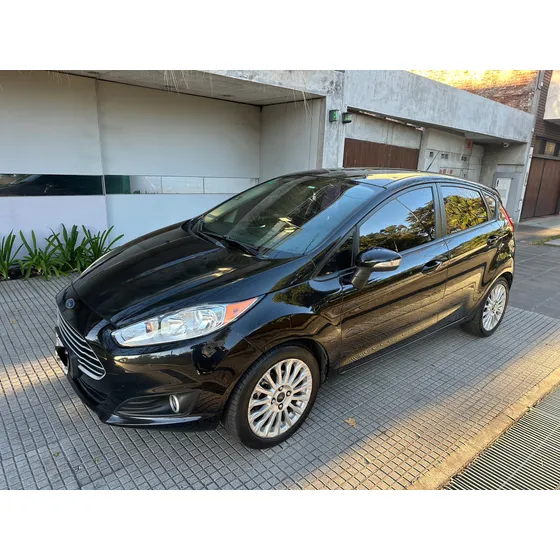 Ford Fiesta Kinetic 1.6 Se Plus Powershift 120cv
