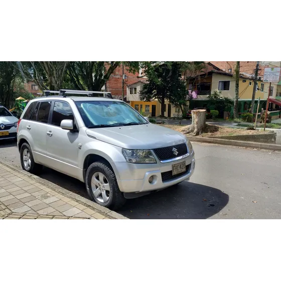 Suzuki Grand Vitara 2.7 Sz