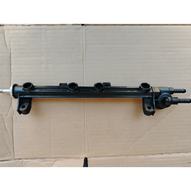 Riel De Inyectores De Jetta A3 Motor 2.0 93 Al 98 Original