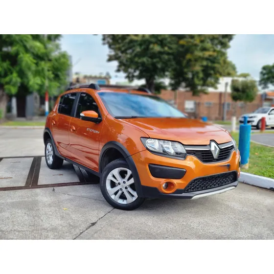 Renault Sandero Stepway 1.6 Expression 105cv