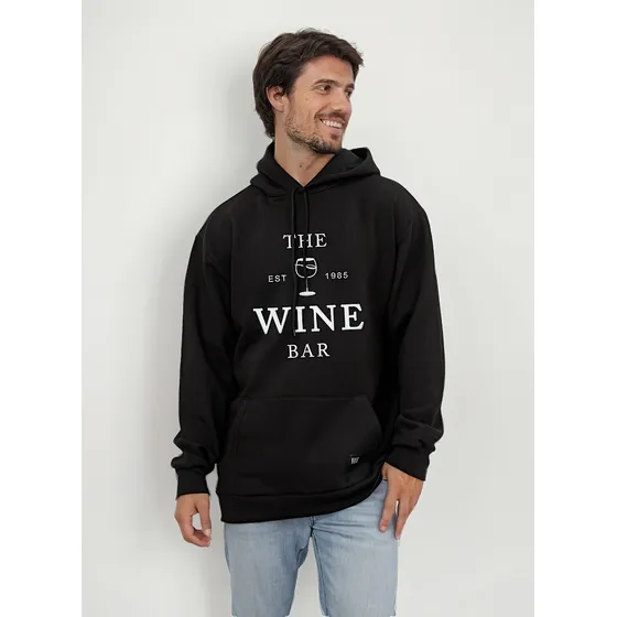 Buzo Viste Vilo Canguro Oversize Estampado Wine Club Frisado