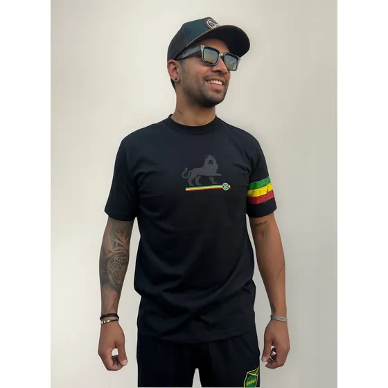 Remera Hombre Leon Rayas Negra Little Jahmaica 100% Algodón