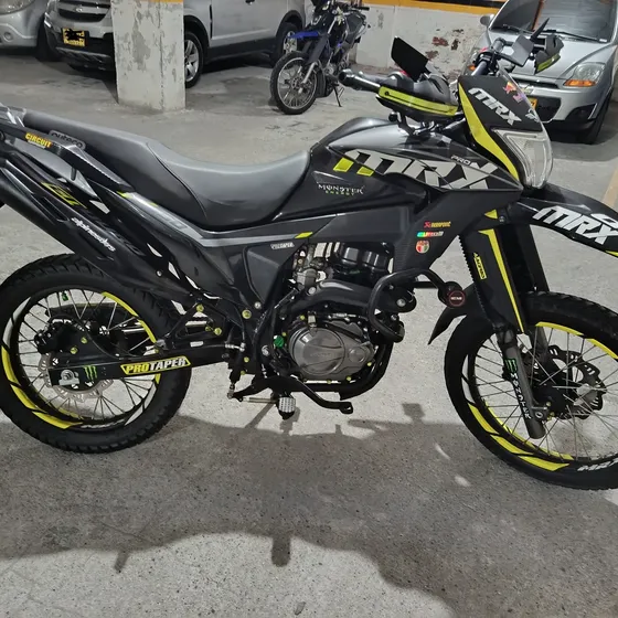Victory Mrx 150 Pro - Cómo Nueva (5.600 Km) Negociable