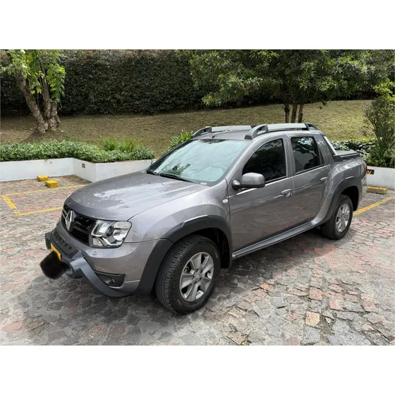 Renault Duster Oroch 2.0 Intens
