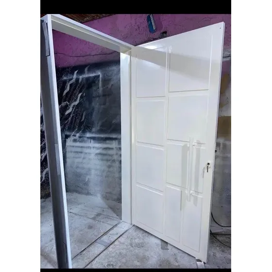 Puertas Doble Emtamborada En Cuadros Con Cerradura Y Marco