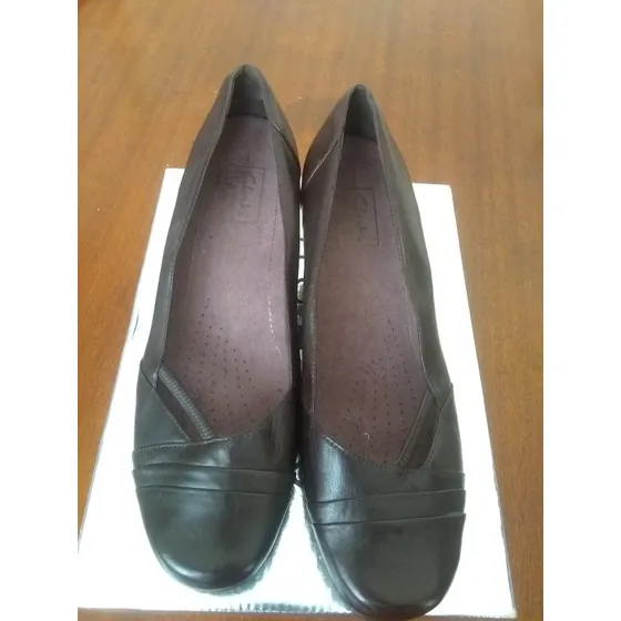 Zapatos Dama Clarks Marrones Talla9 ( Nuevos) Originales