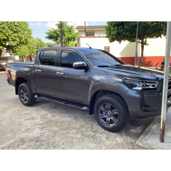 Toyota Hilux 2.4l