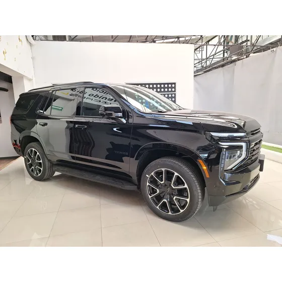 Chevrolet Tahoe 5.3 V8 Rst At