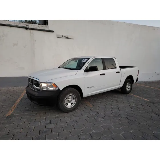 Ram Ram 1500 3.3 V6 Xl Crew Cab 4x2 At