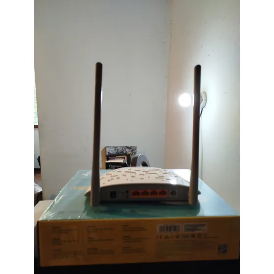Módem Router Tplink 300 Mbps Usado Blanco En Perfecto Estado