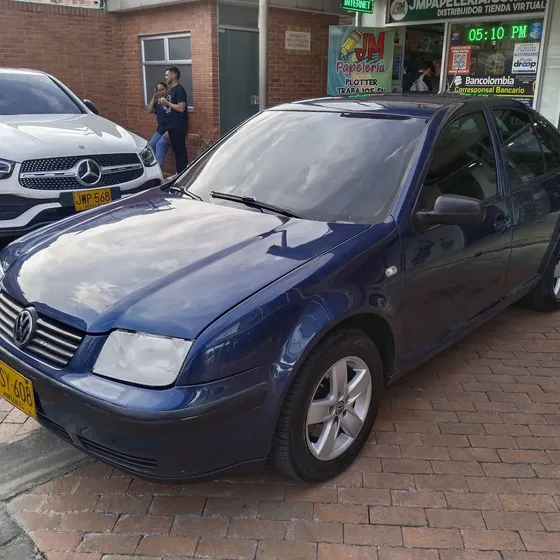 Volkswagen Jetta 2005 2.0 Gl