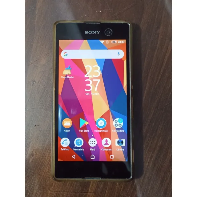 Sony Xperia M5