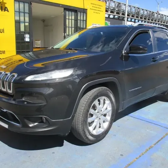 Jeep Cherokee 2015 Limited 4x4 3200cc At Aa