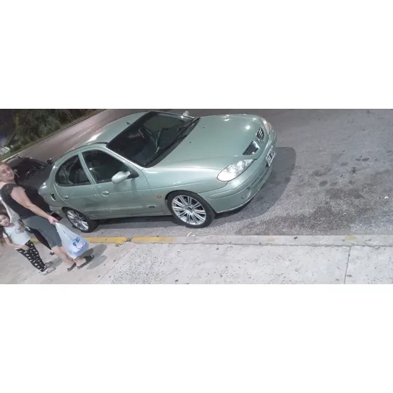 Renault Megane 1.9gasolero