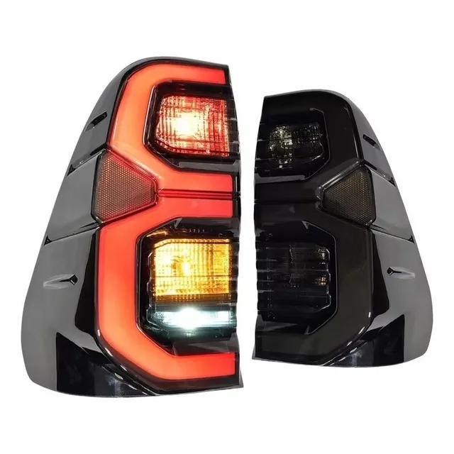Faro Posterior Full Led Toyota Hilux Vigo 2004-2015