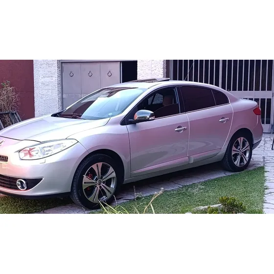 Renault Fluence 2.0 Sport T 180cv