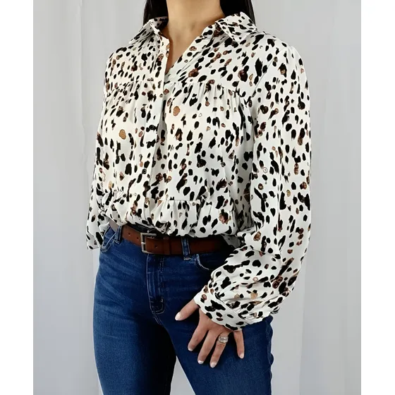 Blusa Con Estampado Print Cuello Camisero Y Vuelos