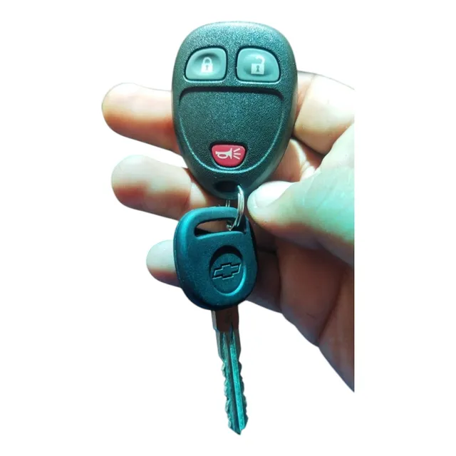 Llave Con Chip Mas Control Alarma Chevrolet Silverado