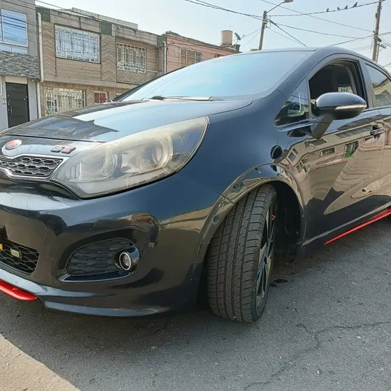 Kia Rio Spice 2015 1.2