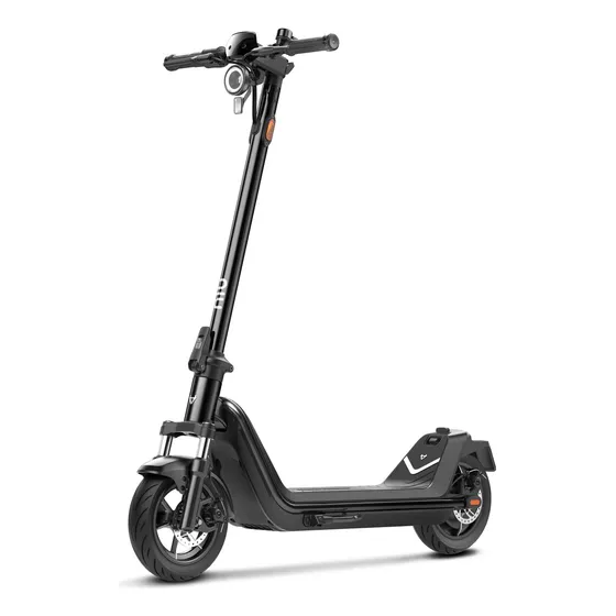 Patineta Niu Kqi300 P color Negro
