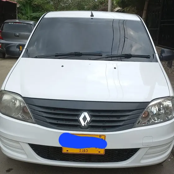 Renault Logan 2016 1.4 Familier