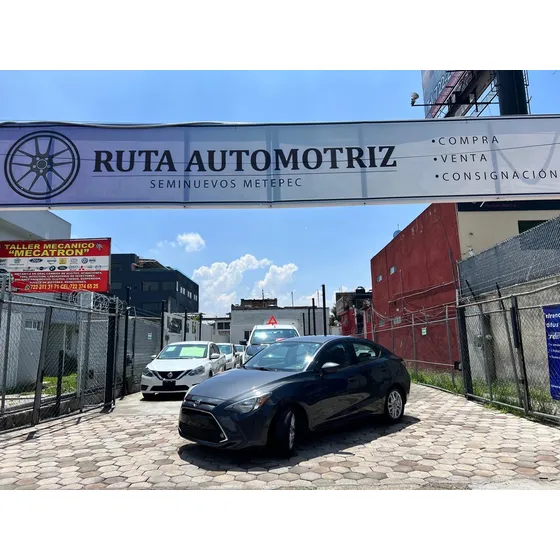 Toyota Yaris 1.5 R Xle At