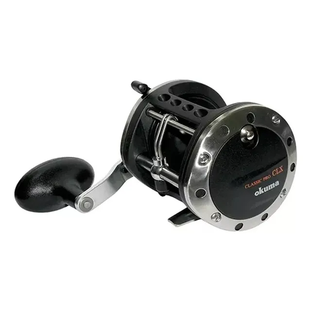 Reel Okuma Classic Pro Clx-202la Color Negro Lado de la manija Derecho