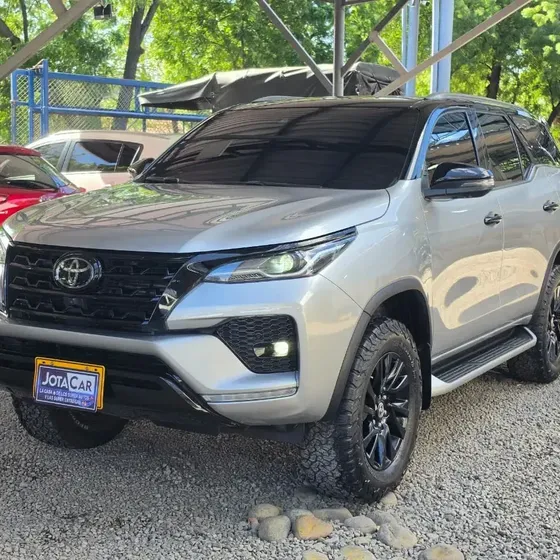 Toyota Fortuner 2022 2.8l