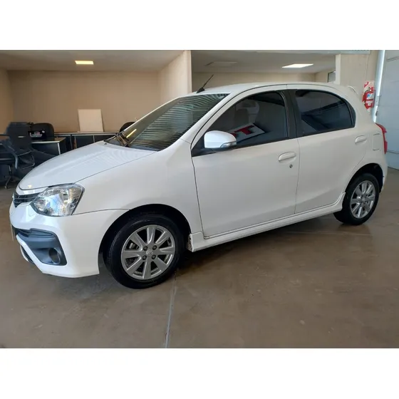 Toyota Etios 1.5 Xls At4 5p L16