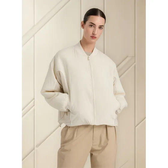 Campera De Dama New Balance -reimagined Bomber- Wj51502lin