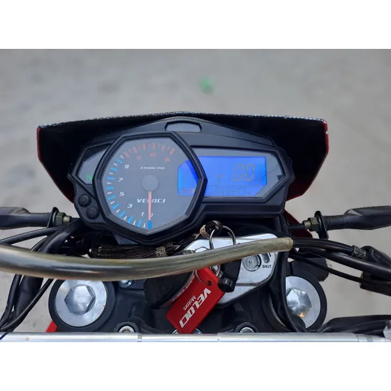 Motocicleta Veloci Xeverus Pro 300 2024 Color Rojo