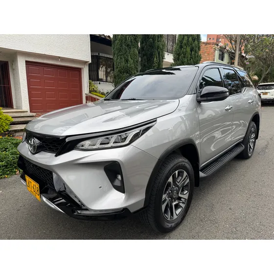 Toyota Fortuner Toyota Fortuner 2 4.0l Srx Tp 4000 7ab 4x4 Tc