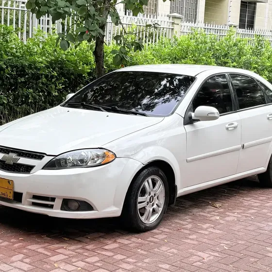 Chevrolet Optra 2011 1.6 Advance