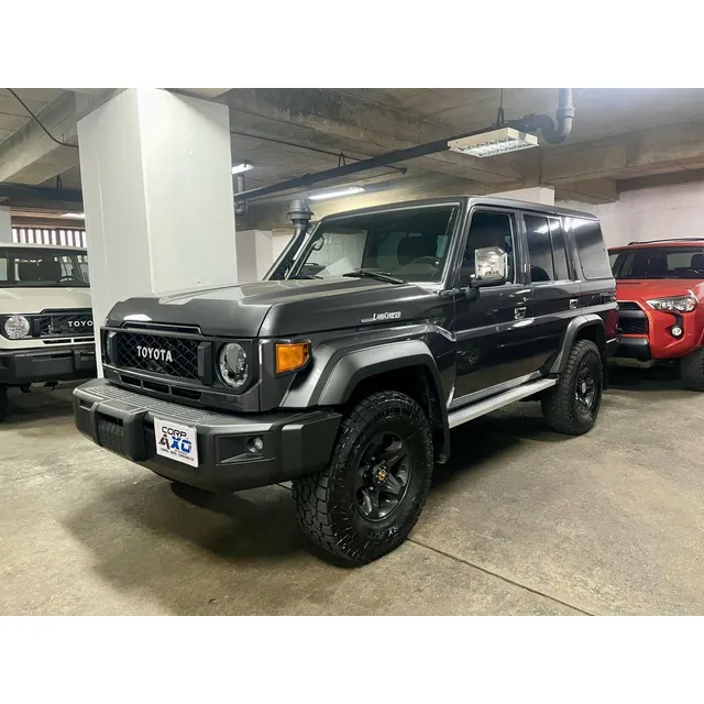 Toyota Land Cruiser Macho