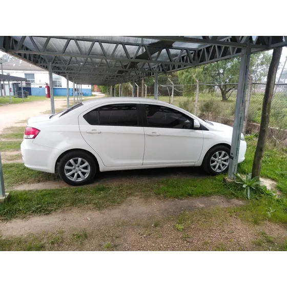 Great Wall Voleex C30 Full