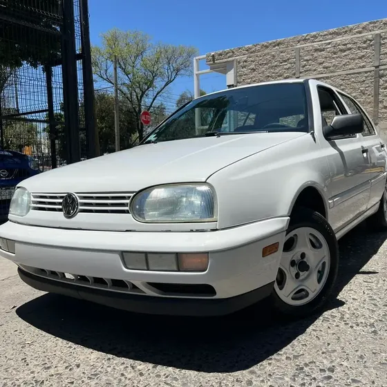 Volkswagen Golf 1997 1.8 City 5vel Mt