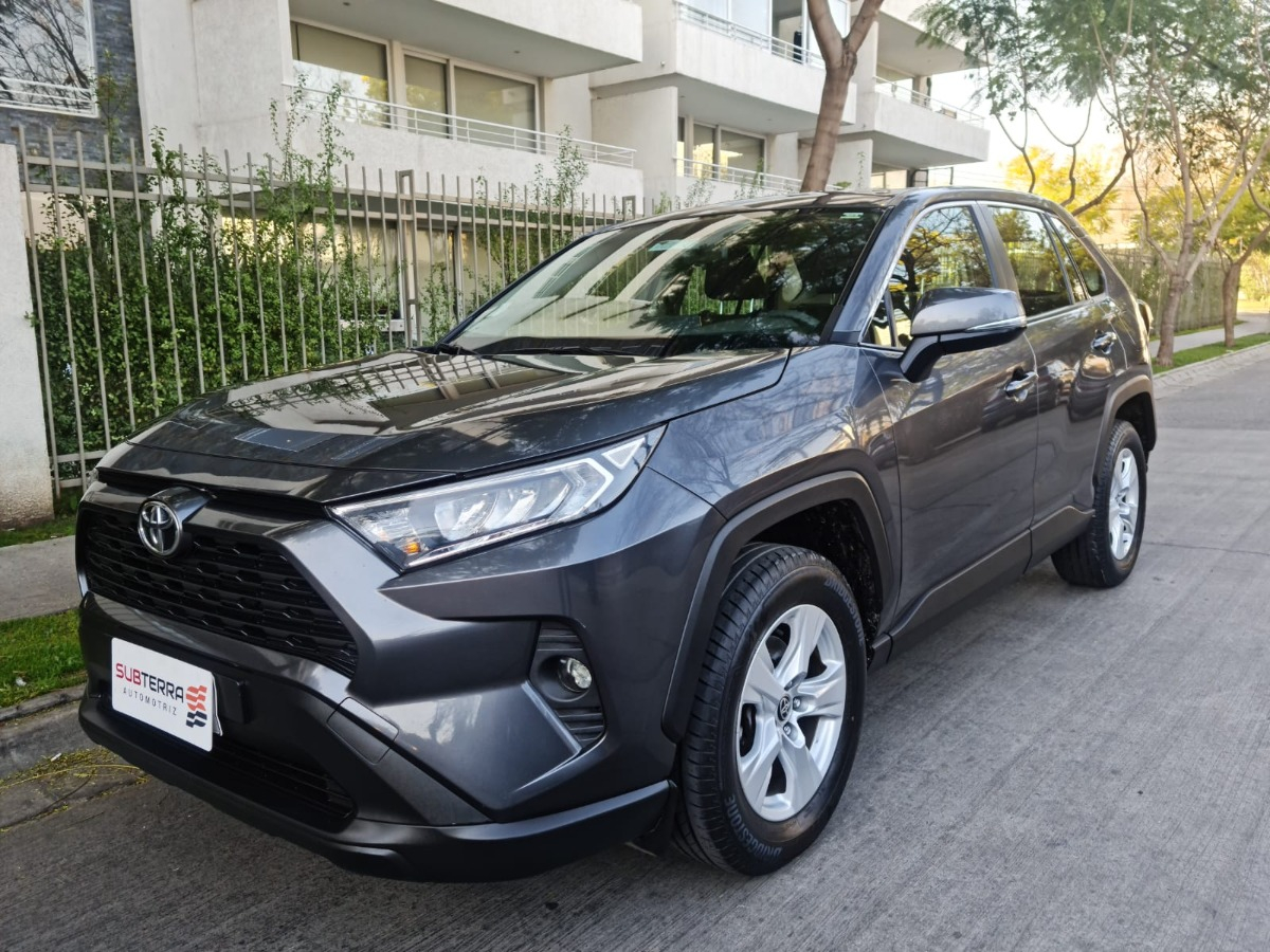 Toyota Rav4 2.0 Le Mt 4x2 2020