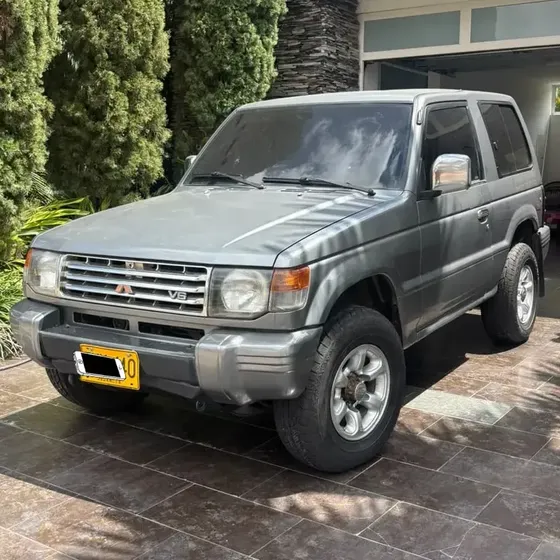 Mitsubishi Montero 2001 3.0