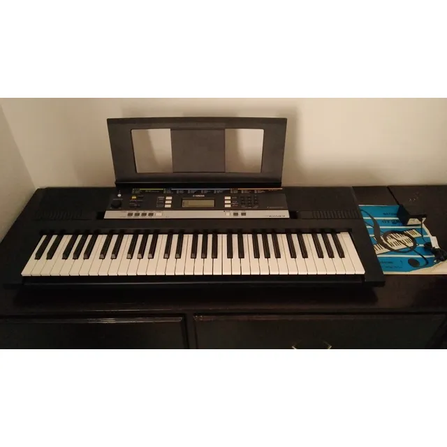 Teclado Yamaha 