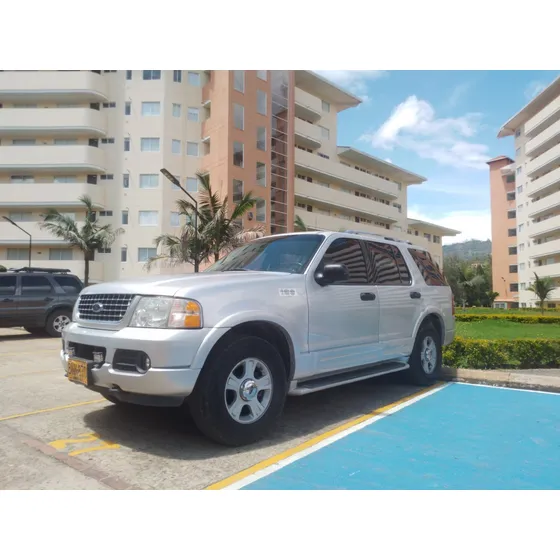 Ford Explorer 4.6 Centennial
