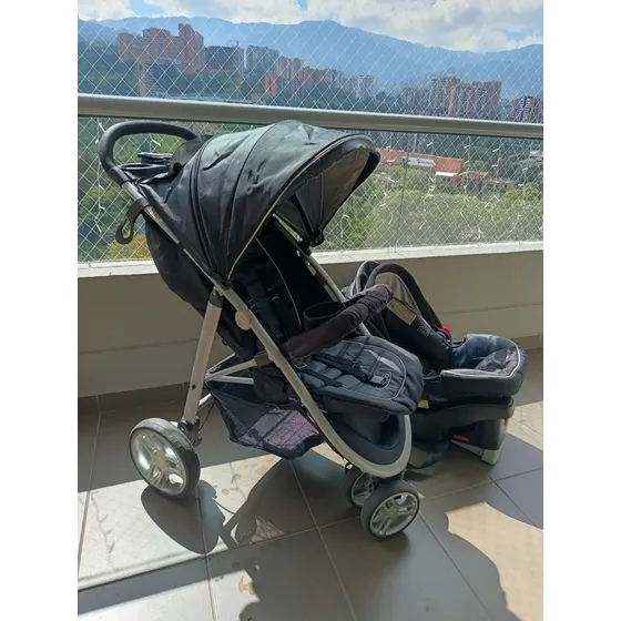 Coche + Silla Graco Click And Connect Perfecto Estado 