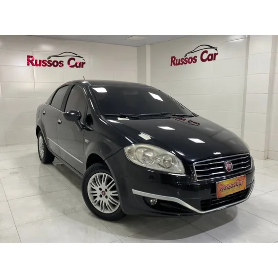 Fiat Linea 1.8 Essence 16v Flex 4p Automatizado